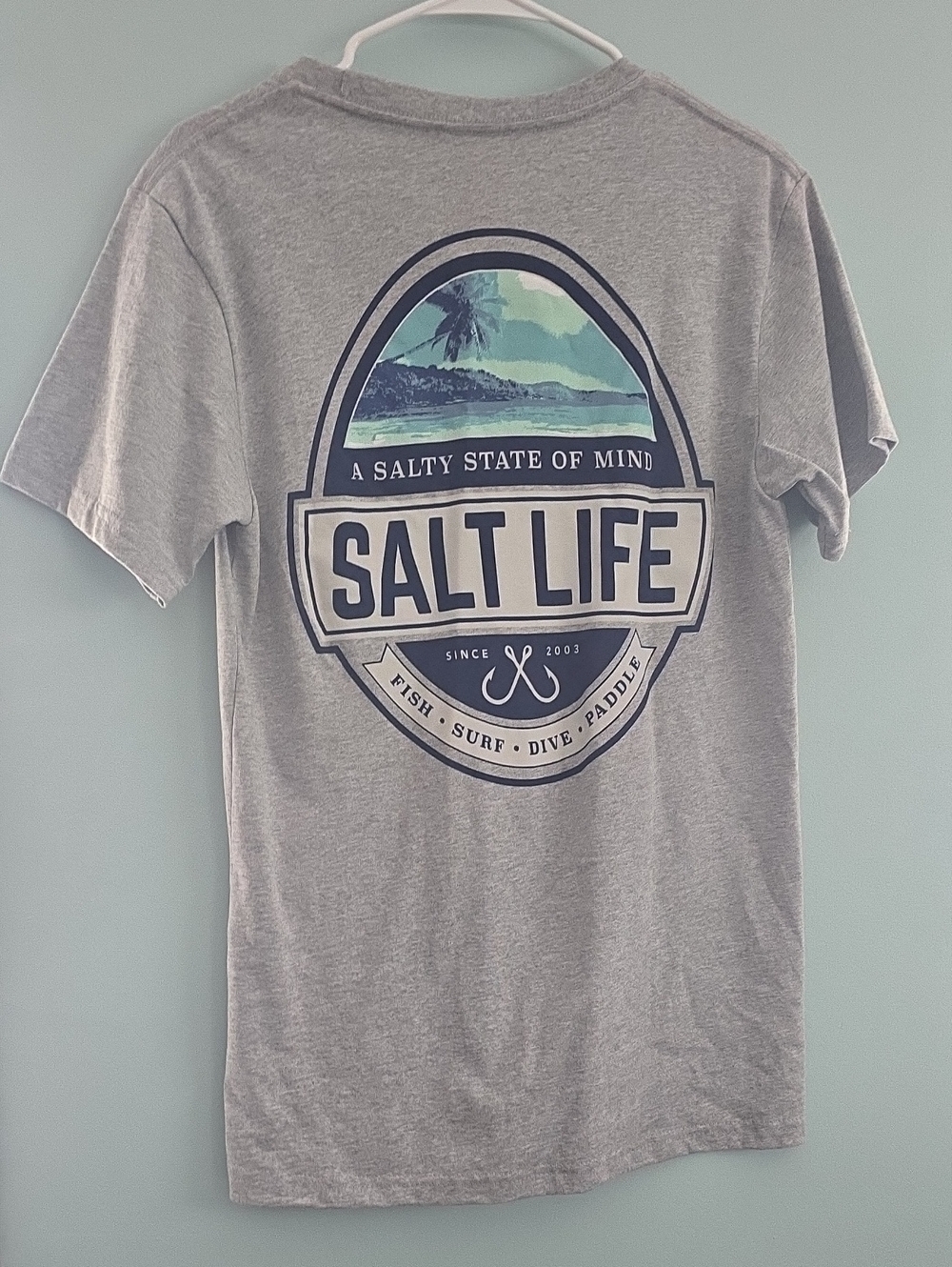 Salt Life Gray Tee with Ocean Crest Graphic